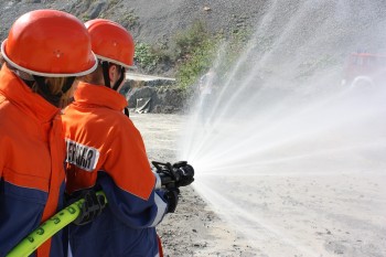 Empresa de Treinamento de Brigada de Incêndio em Água Branca